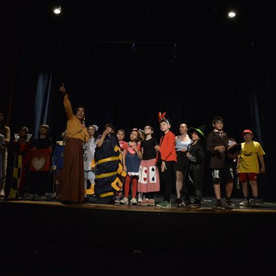 LABORATORIO DI TEATRO BIMBE E BIMBI - GIOCHIAMO CON IL TEATRO (7 - 10 anni)
